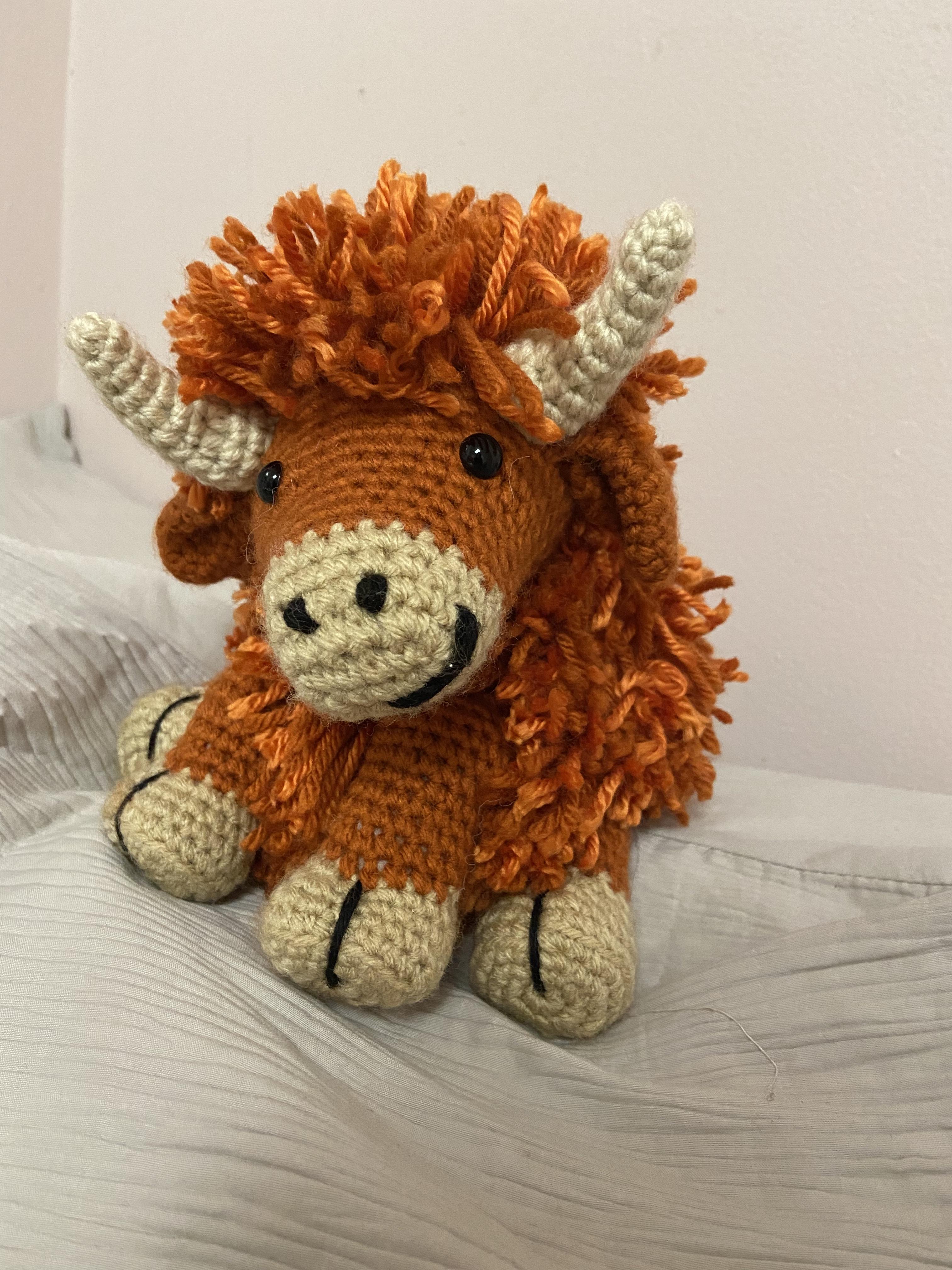 Amigurumi.com - Creations - Hilda the Highland Cow from Zoomigurumi 9