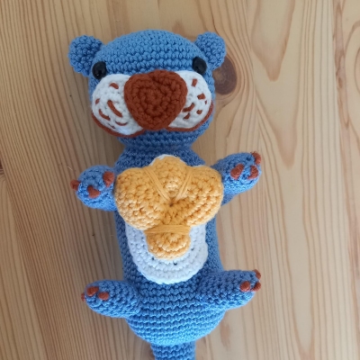  Book creations - Zoomigurumi 9 - Perry the Otter