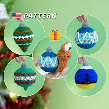 4 Christmas Ornament Balls amigurumi pattern - Amigurumi.com