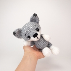 Wilson the Wolf amigurumi by Theresas Crochet Shop