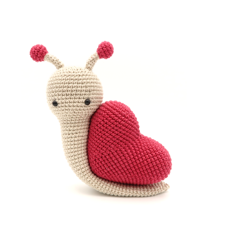 Valentine Snail amigurumi pattern