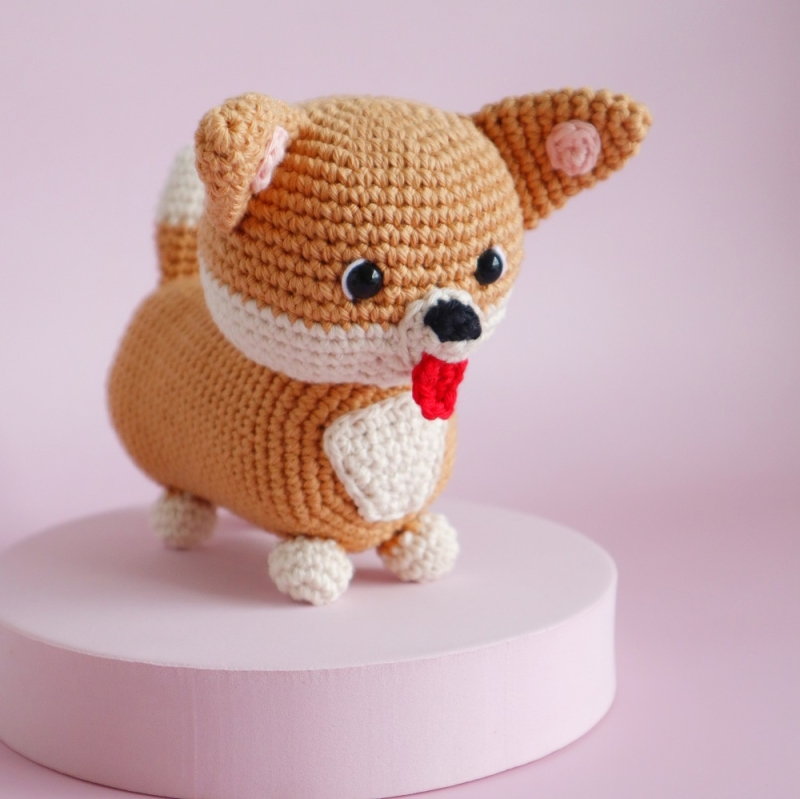 Cooper the Corgi amigurumi pattern - Amigurumi.com