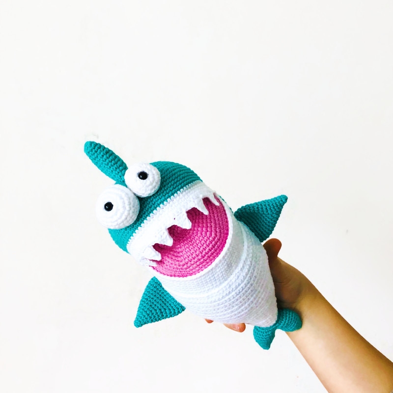 Baby discount shark amigurumi