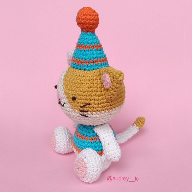 Tom the Party Cat amigurumi pattern - Amigurumi.com