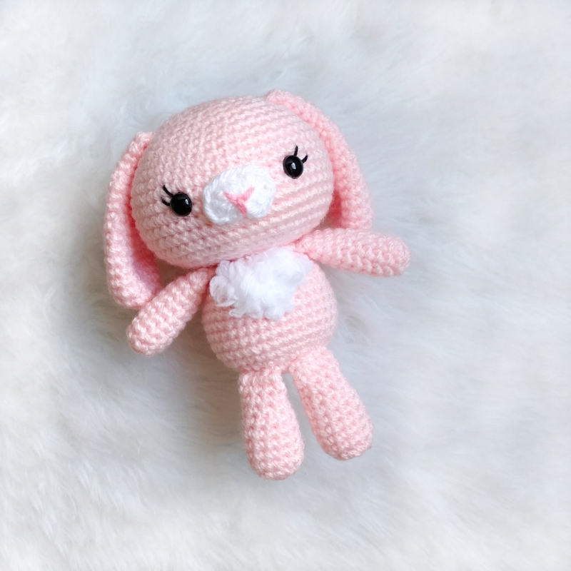 Tulip the Bunny amigurumi pattern - Amigurumi.com