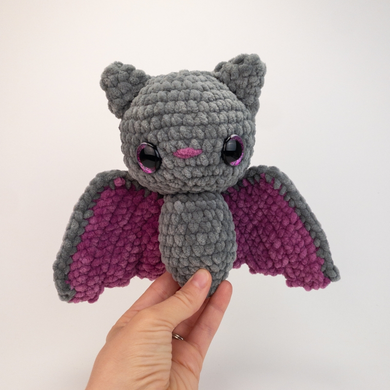 Binx the Plush Bat amigurumi pattern - Amigurumi.com