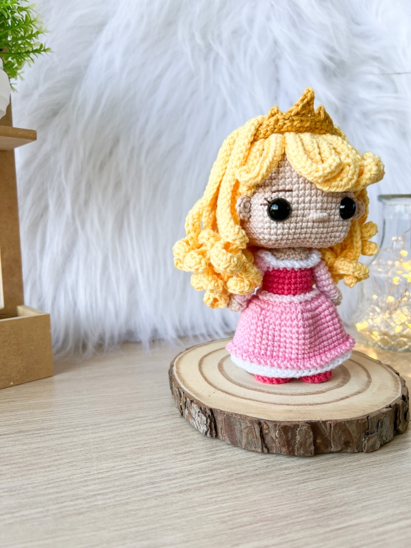 Princess Aurora Amigurumi Pattern