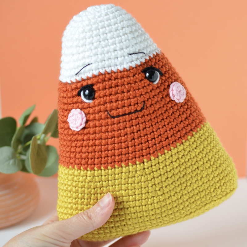Ace the Candy Corn amigurumi pattern