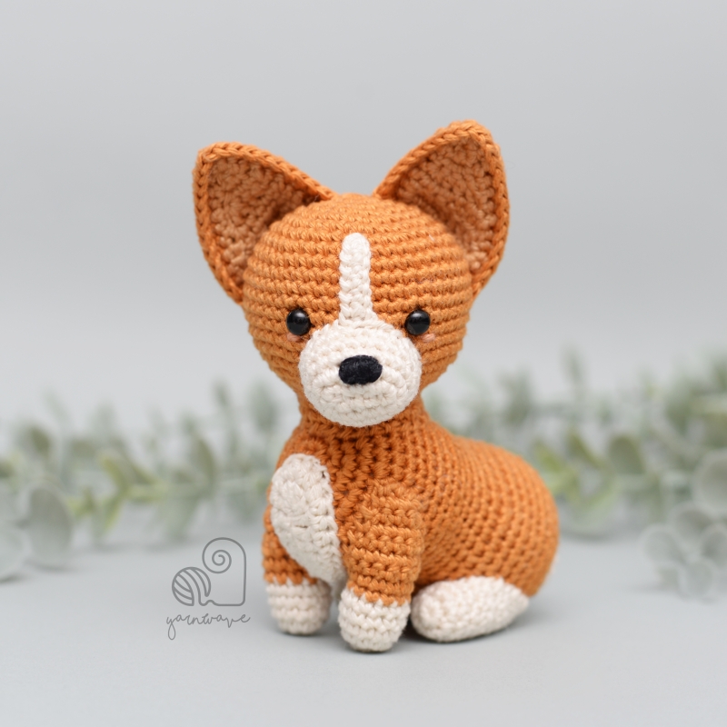 Corrie the Corgi amigurumi pattern - Amigurumi.com