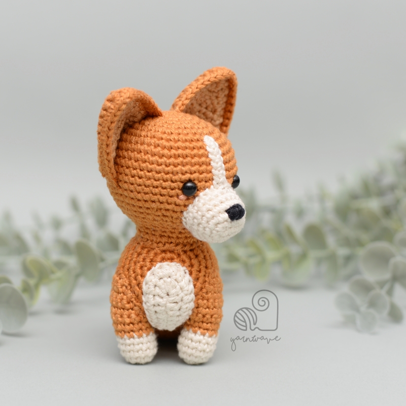 Corrie the Corgi amigurumi pattern - Amigurumi.com