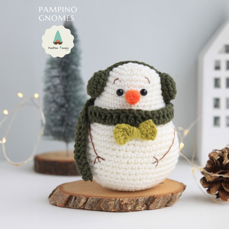 Crochet Snowman Amigurumi Pattern 7243