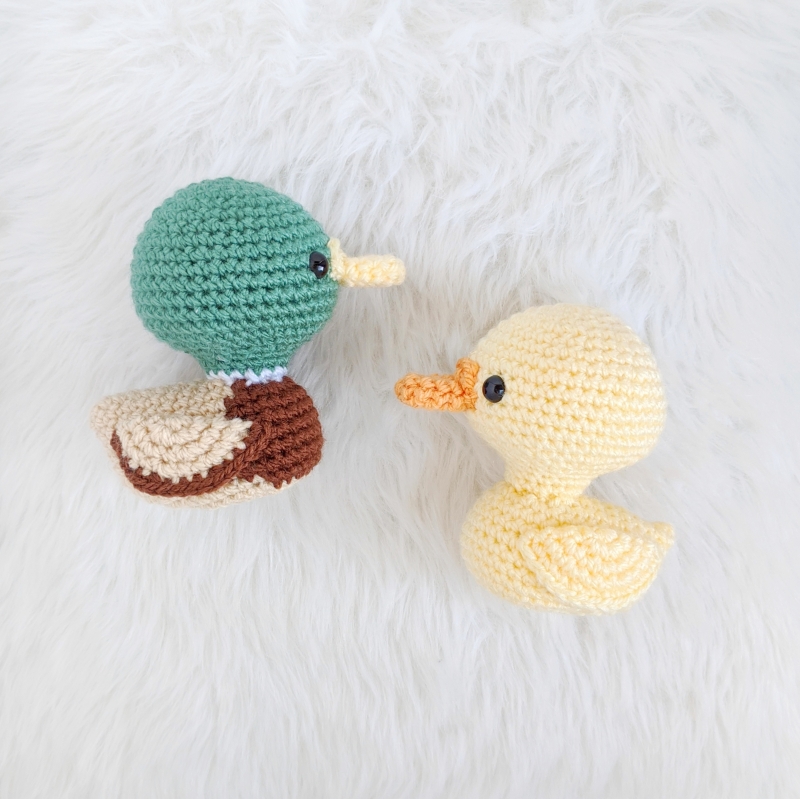 Mini Ducks amigurumi pattern 
