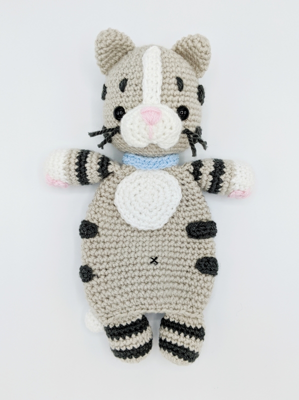 Kitty Cat Lovey amigurumi pattern - Amigurumi.com