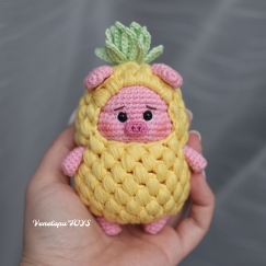 Pineapple pig