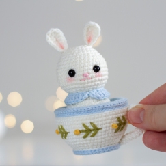 Bunny in a cup crochet pattern