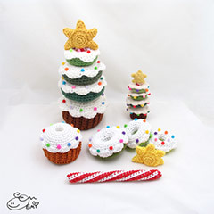 Christmas Tree Ring Stacking Toy amigurumi pattern by Emi Kanesada (Enna Design)
