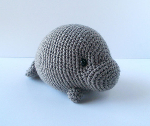 Orlando the Manatee amigurumi pattern - Amigurumi.com