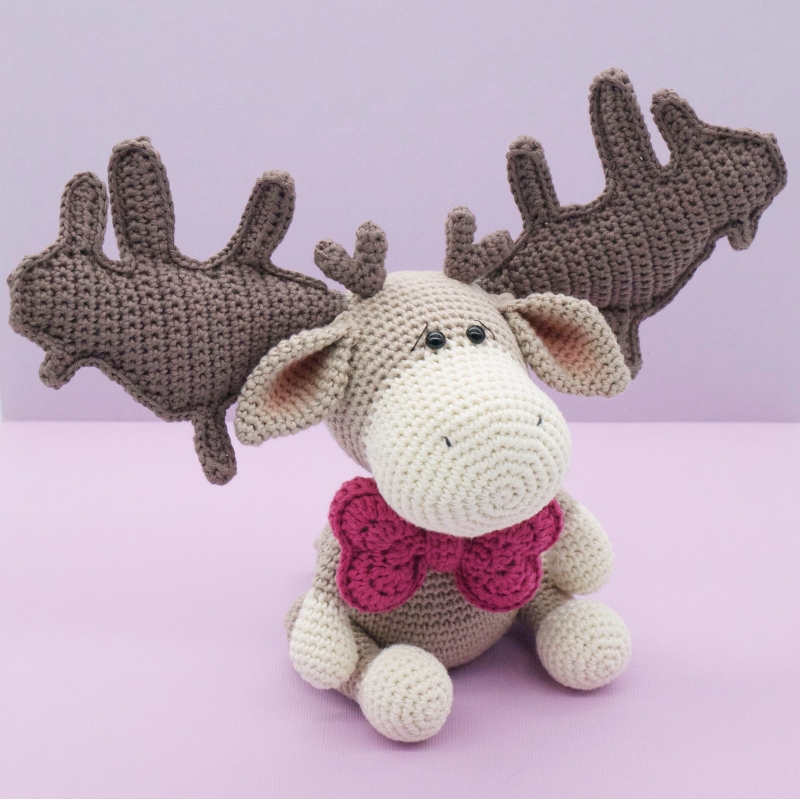 Paddy the Irish Elk amigurumi pattern - Amigurumi.com