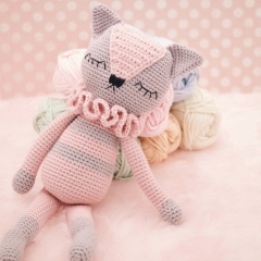 Sienna the Kitten amigurumi by LittleAquaGirl