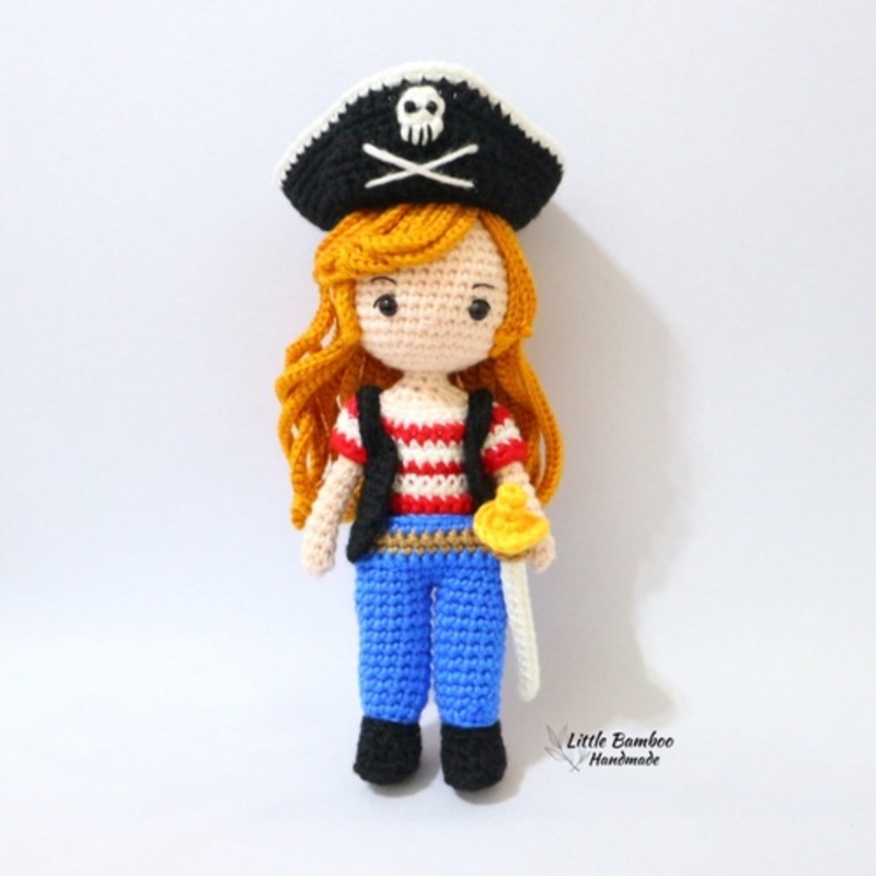 Mermaid, Pirate and Sailor Dress Up Doll amigurumi pattern - Amigurumi.com