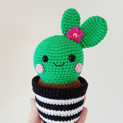 Cactus Friends amigurumi by Super Cute Design