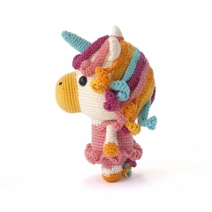 Bella the Unicorn amigurumi by DIY Fluffies