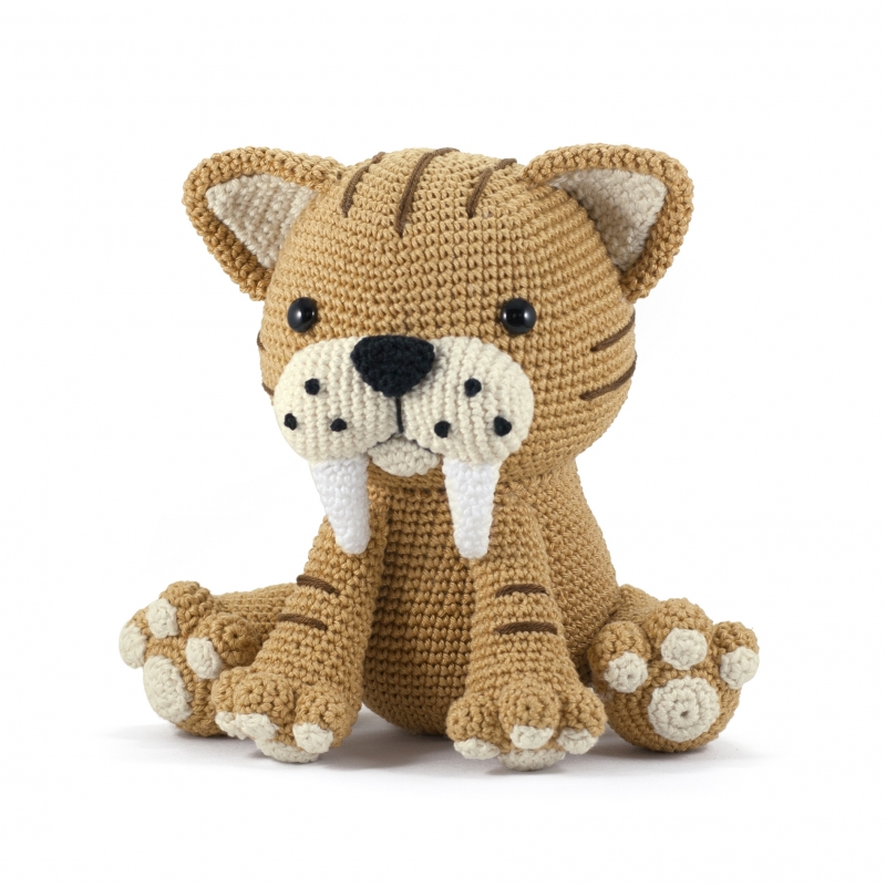 Oscar the Saber-Toothed Tiger amigurumi pattern - Amigurumi.com