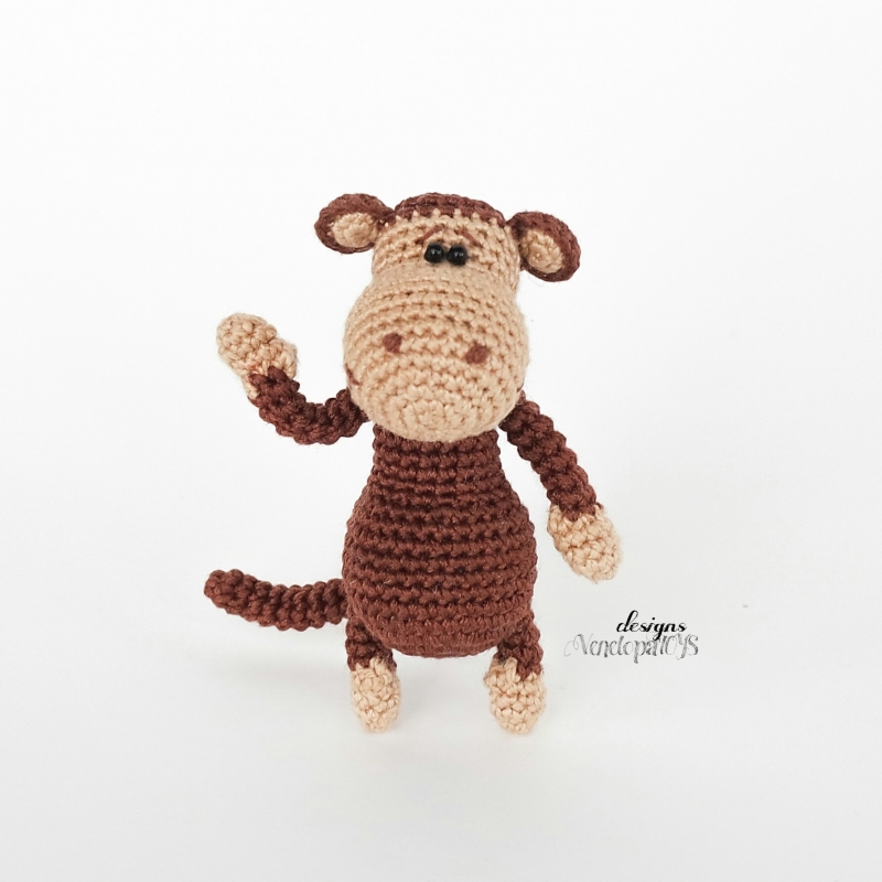 Monkey amigurumi pattern - Amigurumi.com