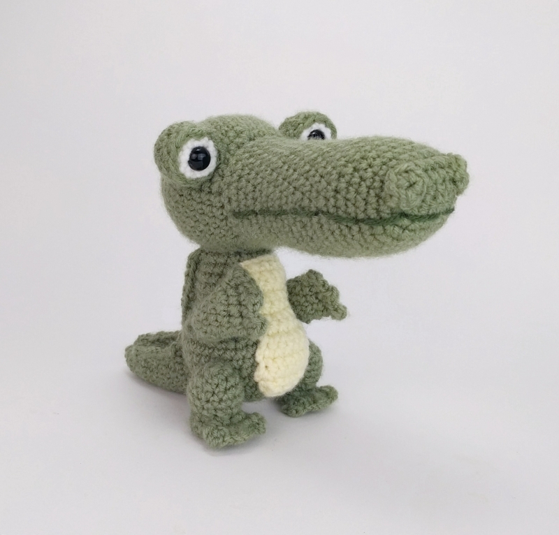 Carl the Crocodile amigurumi pattern - Amigurumi.com