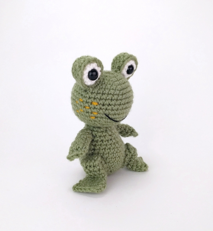 Ferdinand the Frog amigurumi pattern - Amigurumi.com