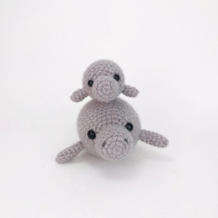 Mama and Baby Manatee amigurumi pattern by Theresas Crochet Shop
