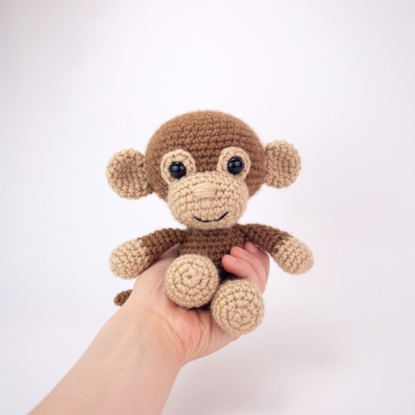 Martin the Monkey amigurumi pattern - Amigurumi.com