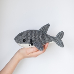 Shawn the Shark amigurumi pattern - Amigurumi.com