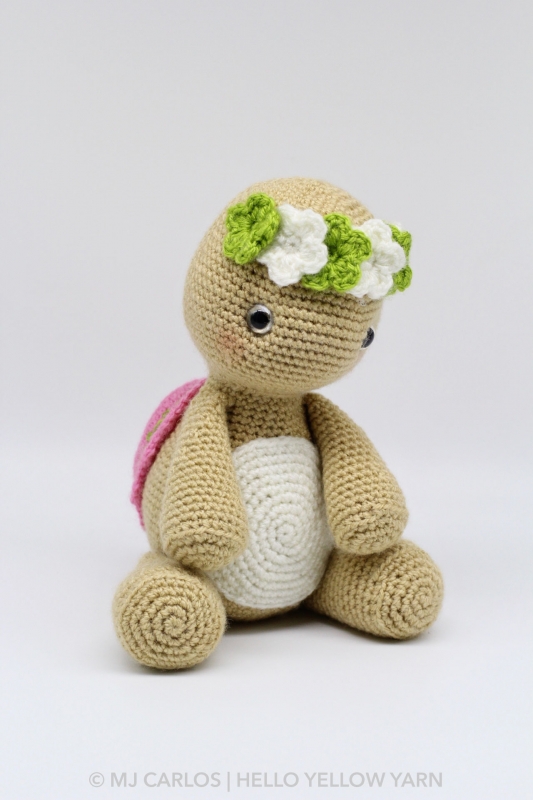 Gloria the Tortoise amigurumi pattern - Amigurumi.com