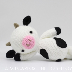 Lily the Cow amigurumi by Hello Yellow Yarn