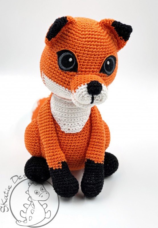 Fox Felix amigurumi pattern - Amigurumi.com