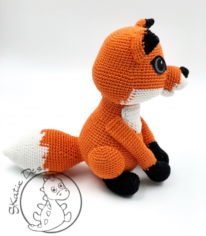 Fox Felix amigurumi pattern - Amigurumi.com