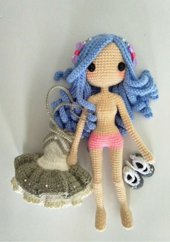 crochet girl doll