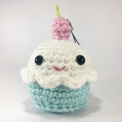 Chef Sugar Pop's Cupcake Class amigurumi by Sugar Pop Crochet