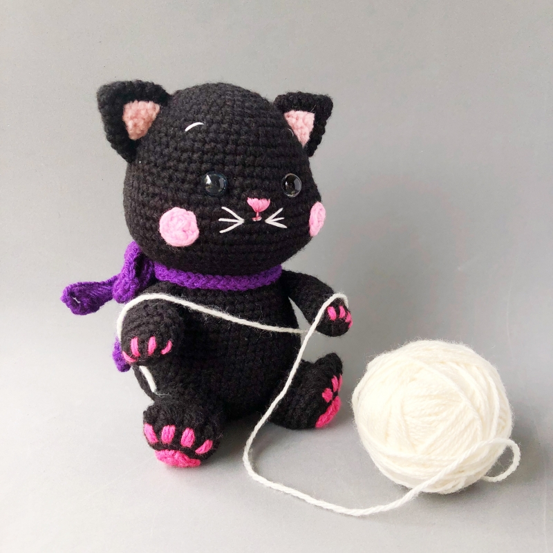 Cathy Cat amigurumi pattern - Amigurumi.com