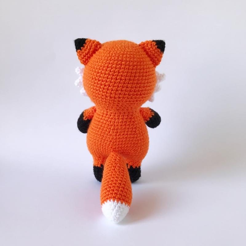 Flynn The Friendly Fox Amigurumi Pattern - Amigurumi.com