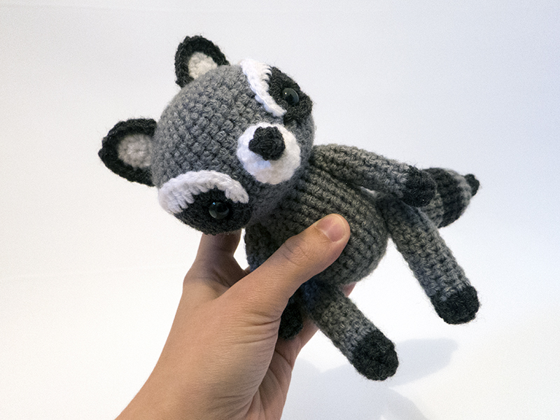 Woodland Critter - Raccoon amigurumi pattern - Amigurumipatterns.net