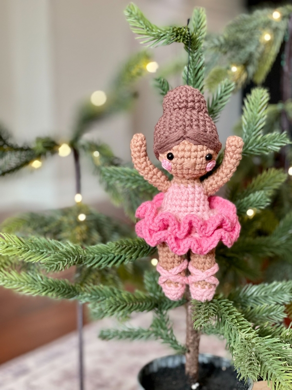 Amigurumi Christmas Crochet Book