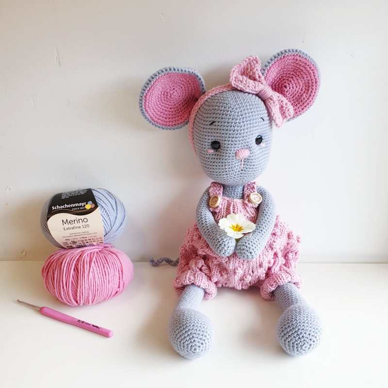 Kicky the cute mouse amigurumi pattern - Amigurumi.com