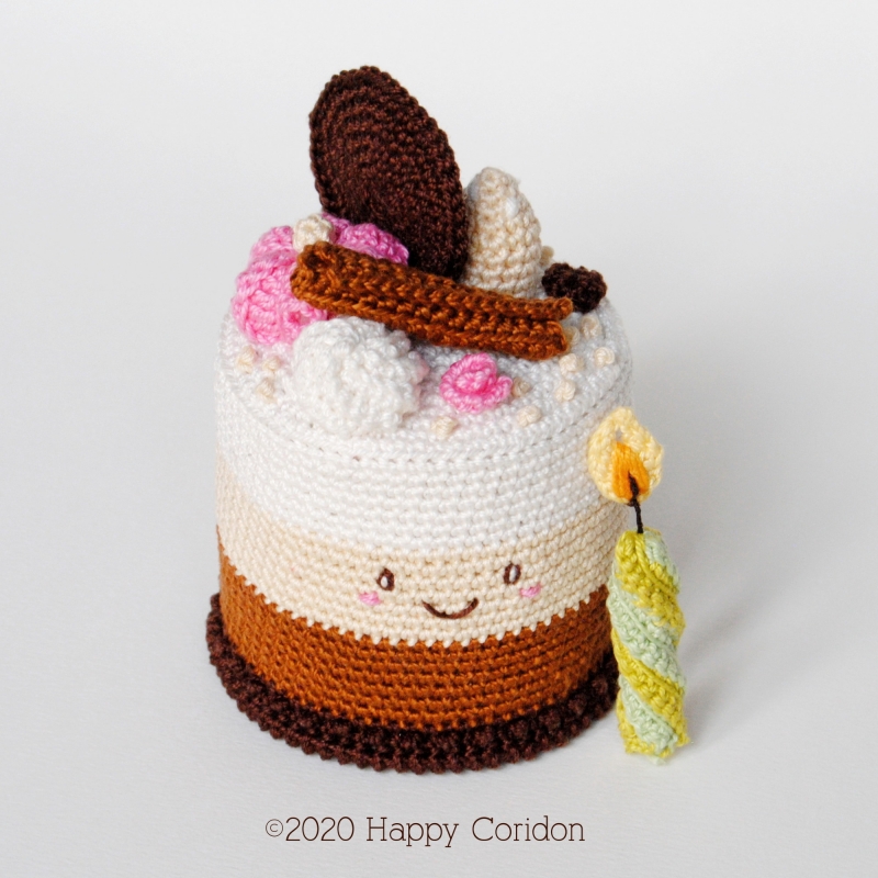 Yarn Cake Amigurumi