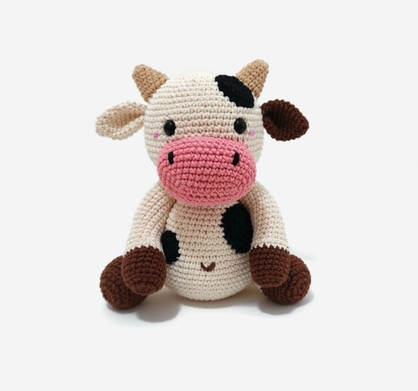 Cow crochet plush - 10 in/25cm - soft yarn amigurumi