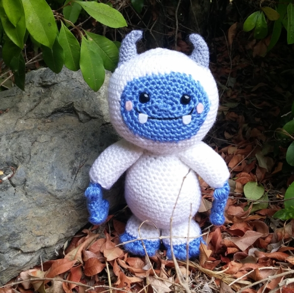 https://amigurumi.meteoorfiles.com/images/amigurumi-228Happy-Yeti.jpeg