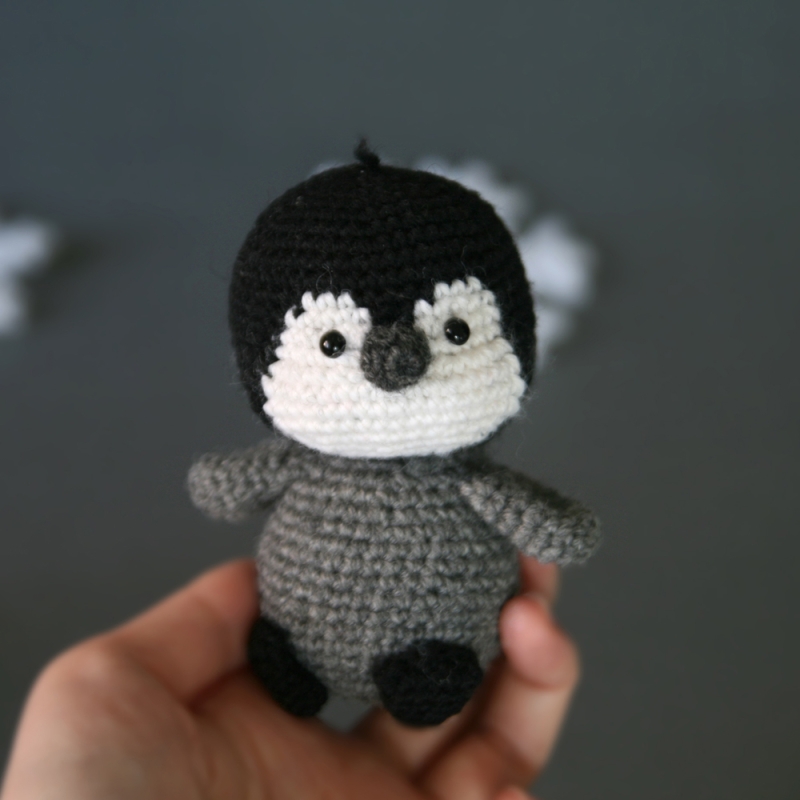 Pingi the baby penguin amigurumi pattern - Amigurumi.com