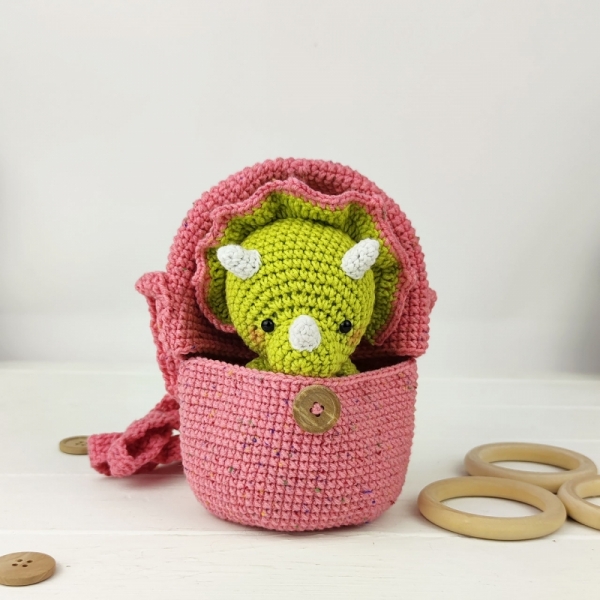 Hatching Triceratops amigurumi pattern 