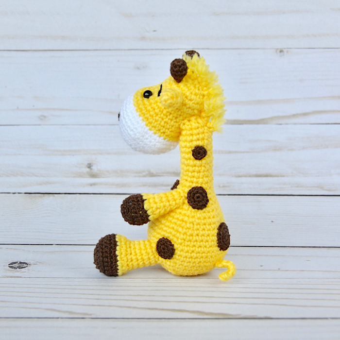 Giraffe amigurumi pattern - Amigurumi.com